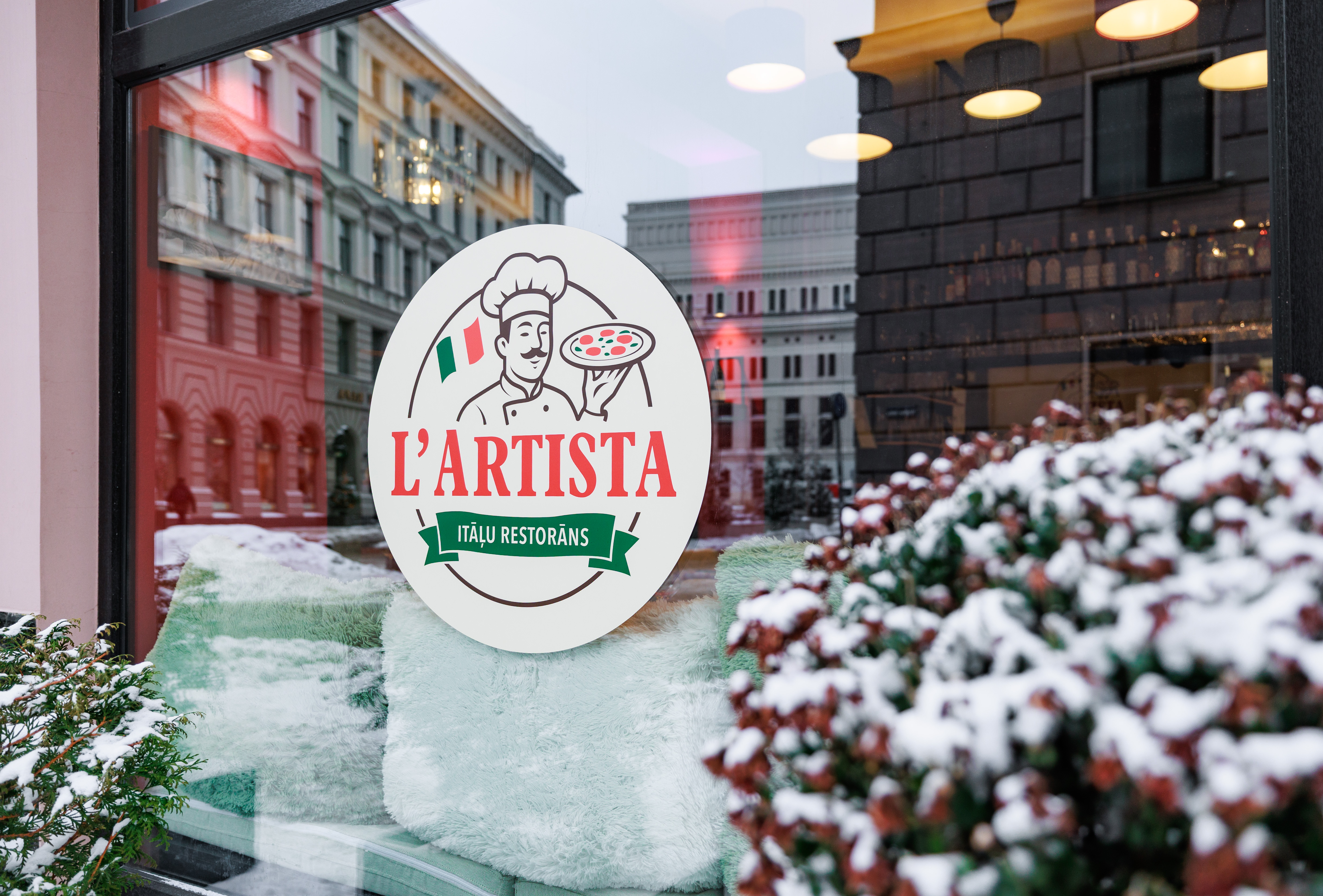 L'ARTISTA Atmosphere